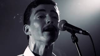 Alexis Evans - How Can I Get Over (live)
