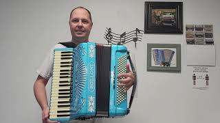 NEW! Solloni Deluxe I - Video #1 (Carnegie Accordion Company)