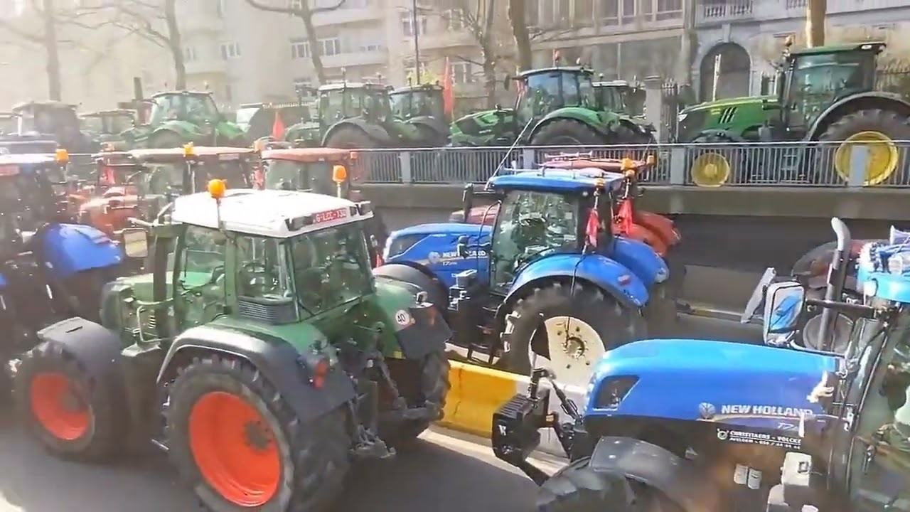 Farmer Protests In Brussels Belgium - YouTube