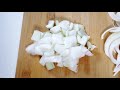 أساسيات الطبخ تقطيع البصل بي ٦ طرق chop onions 6 ways