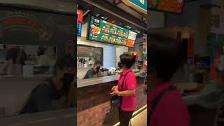 南港捷運站～美食街廣場