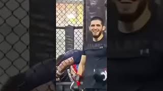 ISLAM MAKHACHEV SNEAKS UP ON OTHER FIGHTER! 😮😂