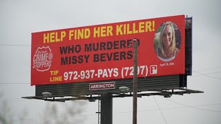'Who murdered Missy Bevers?' asks new Ellis County billboard