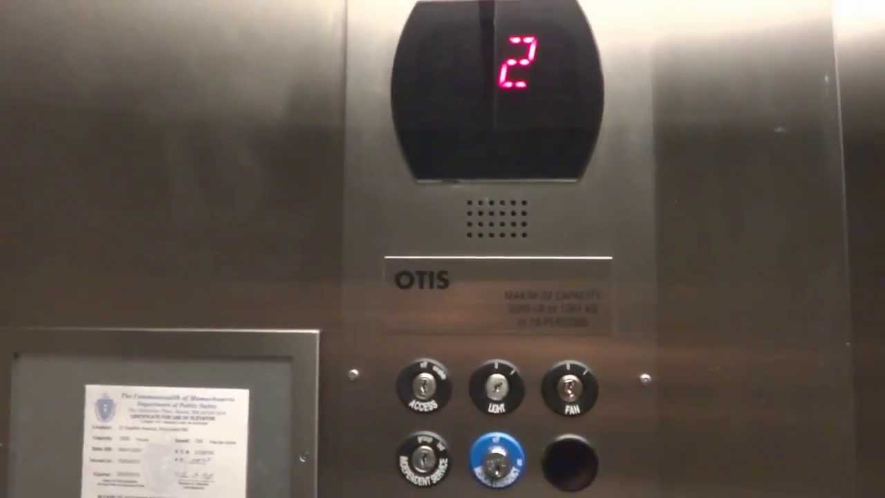 Worcester Otis Series 5 Hydraulic Elevator Eastern Medical Center