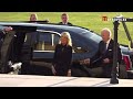 funcionário tenta abrir porta da limousine de biden e é barrado pelo serviço secreto em buckingham