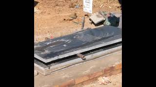 Setting up the tombstone