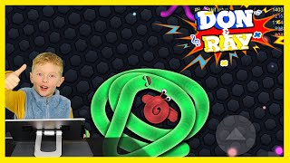 Let's Play Super Fun Slither io Game with Don and Ray Review ❤️ Slither io - video games for kids