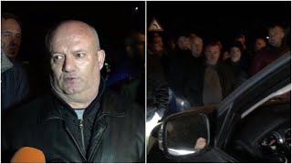 Naftetaret e Ballshit vazhdojne protesten, bllokojne brenda uzines 3 autobote | ABC News Albania