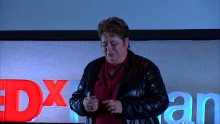 ¿Y seguimos siendo esclavos?: Maria Elena Rivarola at TEDxPanamaCity