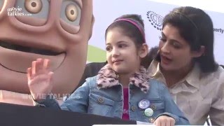 Too CUTE: Harshaali Malhotra From Salman's Bajrangi Bhaijaan Flags Off Junior Marathon With Mother