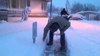 WITL- Banana \u0026 Stephanie measure the snow in Lansing, Michigan from Winter Storm Petros