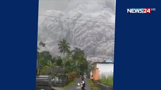 ইন্দোনেশিয়ার জাভা দ্বীপে আগ্নেয়গিরি থেকে অগ্ন্যুৎপাতের ঘটনায় অন্তত ১৩ জনের মৃত্যু 5Dec.21