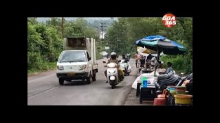 Roadside market at Mayem and Bicholim