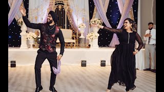 SURPRISE FAMILY BHANGRA PERFORMANCE - OLD SCHOOL EDITION | THE PANNUS