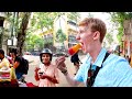 Trying Mumbai's most famous dessert at Chowpatty Beach 🇮🇳