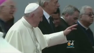 Pope Francis Arrives In The US, Faces A Polarized Country