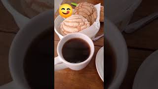 #rico #Cafe #caliente con #conchas en  esta #mañana #fría #amigos #sigueme #comparte #subscribe