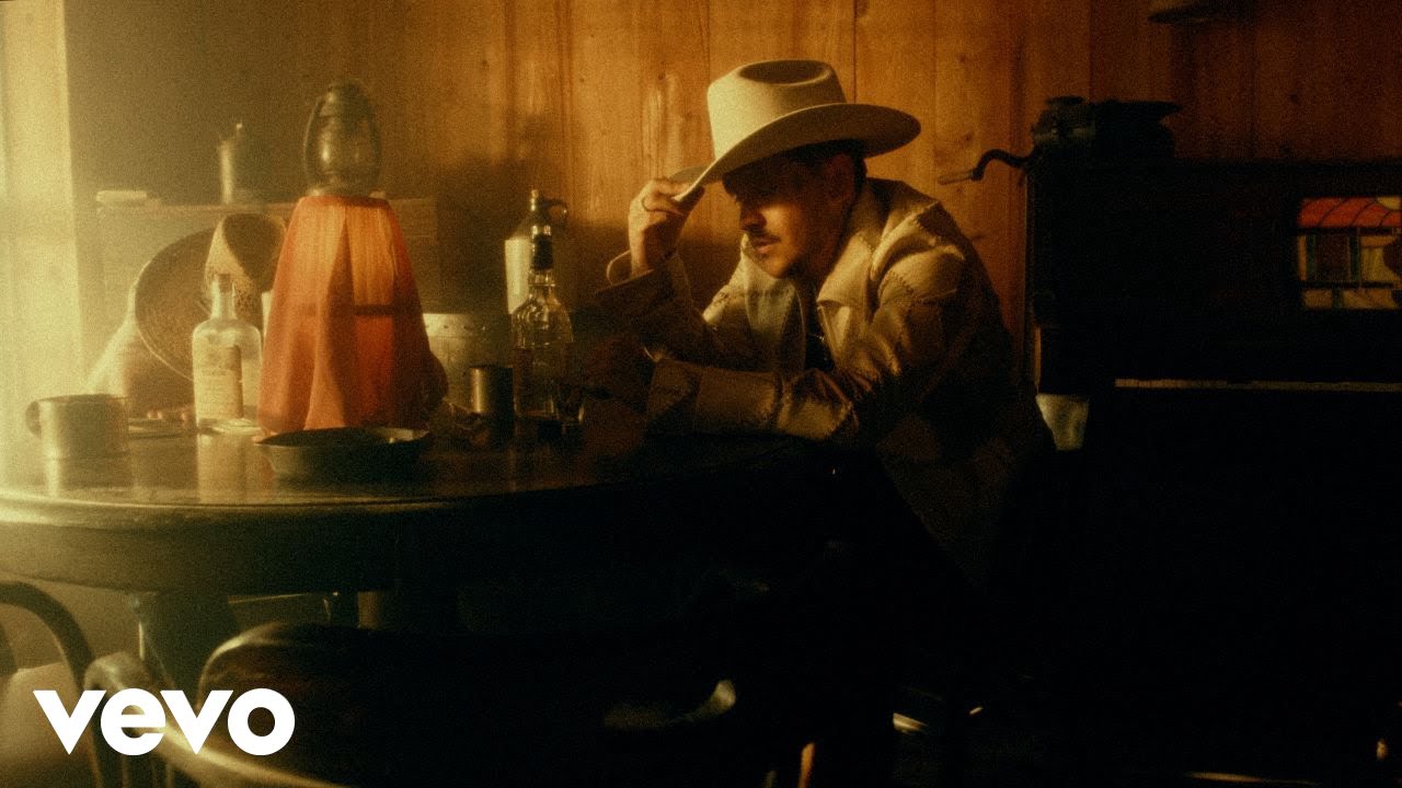 Christian Nodal - Vivo en el 6 (Video Oficial)’ Christian Nodal - Vivo en el 6 (Video Oficial)