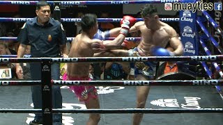 Muay Thai - Nontakrit vs Rafi (นนทกิจ vs ราฟฟี่), Lumpini Stadium, Bangkok, 18.7.17