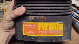 Power Wizard PW100S ソーラー フェンス充電器の修理、www.fencerfixer.com