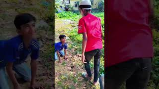 চাচা কি আরেকবার হেনার কথা কও খালি 😆😅😜 #funnnyvideo #reaction #new #shortvideo #চাচা #হেনা