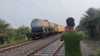 18105 Rourkela Jaynagar Express with Milk Tanker