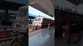 Fresh BZA WAP-7 with 12805 Visakhapatnam Lingampalli Janmabhoomi Express arrives Guntur#wap7#train