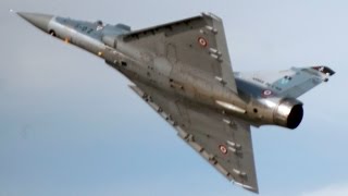 MIRAGE 2000C SOLO DISPLAY - FANTASTIQUE DEMONSTRATION!