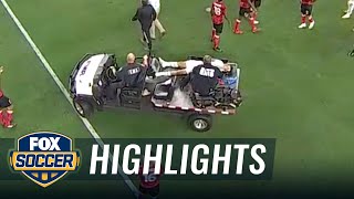 Chucky Lozano carted off after collision with Trinidad & Tobago goalie | 2021 Gold Cup