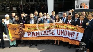 'Pantang undur, Kit Siang gempur Dewan Rakyat'