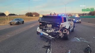 Driver charged with DWI after crashing into Dallas County deputies