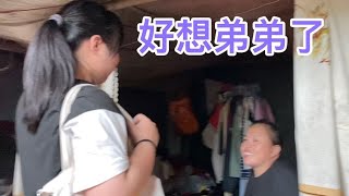 女儿回来说好想弟弟，小梁钓鱼运气爆棚，家人吃了直夸太香