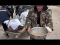 a 72 year old man in anhui sells camellia oleifera for only 1 yuan per bowl