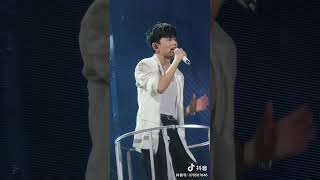 你们想见他吗？ #张杰 #jasonzhang #truongkiet #張杰