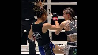 WHAT A DEBUT 😱 Amy Pirnie knocks out Yu Yau Pui in 49 seconds!