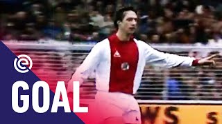 JOHAN CRUIJFF MET DE WEERGALOZE BOOGBAL ✨ | Ajax - HFC Haarlem (06-12-1981) | Goal