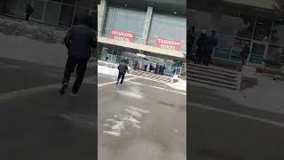 Вход в автовокзал Алматы