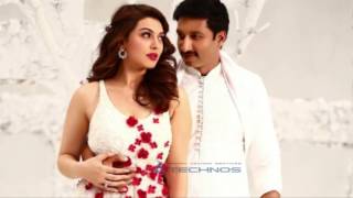 Gopichand romance with hansika in  gautham nanda movie Telugu