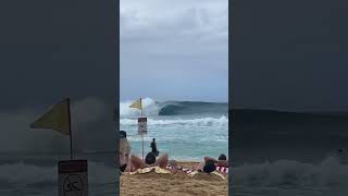 Kelly Slater at Pipeline #shorts #surfing #youtubeshorts