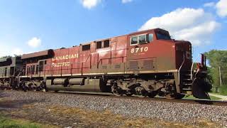 CP 8710 ES44AC Leads NS 223 in Centralia, IL