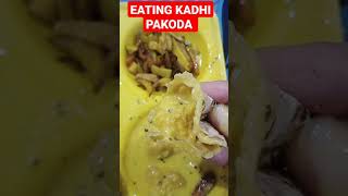 @Eeatsasmr ASMR*Eating kadhi pakoda with Roti || Indian food mukbang || big bites || food show