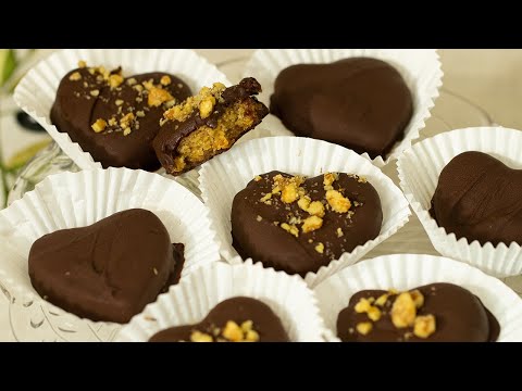 Chocolate Melomakarona: Greek Chocolate and Honey Cookies – Chef's Pencil