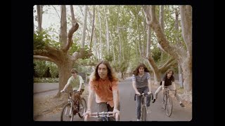 The Lazy Eyes - Nobody Taught Me (Official Video)