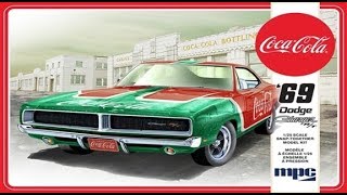 Coca-Cola 1969 Dodge Charger R/T 1:25 Scale MPC #912  -Model Kit Build \u0026 Review