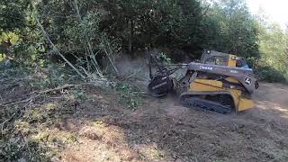 Land Clearing with John Deere 333G \u0026 MG60D Mulching Head