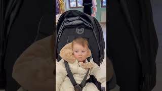 Shopping #Shopping # #cute #cutebaby #baby #nicebaby