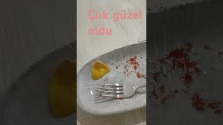 Çok güzel tarif:limon,tuz,şeker,pul/toz biber