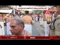 പത്മനാഭസ്വാമി ക്ഷേത്ര ആറാട്ട് ഭക്തിസാന്ദ്രമായി തിരുവനന്തപുരം നഗരം