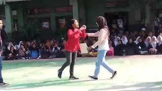 Demo Ekskul PMR SMKN 5 KOTA BEKASI