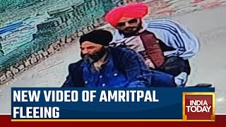 Where Is Amritpal Singh? New Video Of Amritpal, Aide Fleeing | Watch This Report